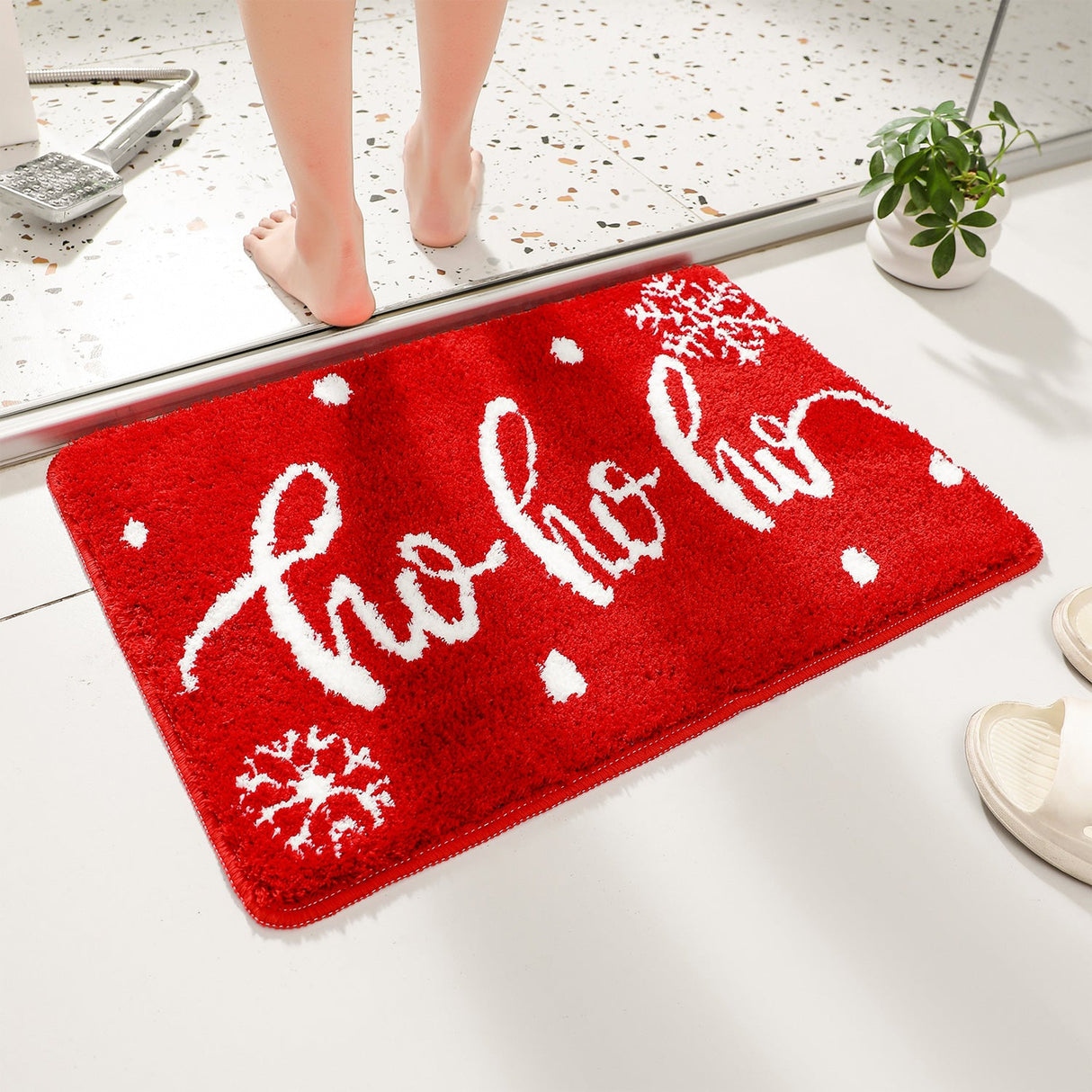 Christmas Red Bath Mat, Ho Ho Ho Snowflake Bathroom Mat, 15"x23"