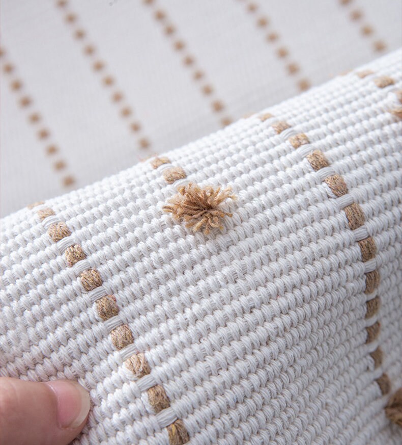 Cotton and linen Table Runners, Decorative Tassel table runners, Modern table setting.For Dining, Kitchen, Housewarming gift.