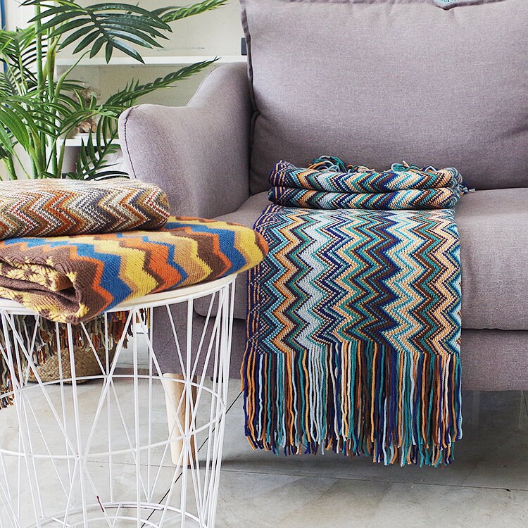 Retro Vintage Mid Century Style Bohemian Sofa Throw Blanket Nordic Knitted Blanket Throw Boho Woven Fringed Sofa Throw Scandi Bed Throw
