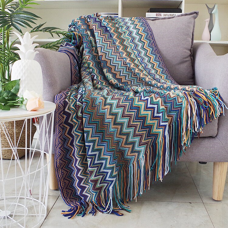 Retro Vintage Mid Century Style Bohemian Sofa Throw Blanket Nordic Knitted Blanket Throw Boho Woven Fringed Sofa Throw Scandi Bed Throw