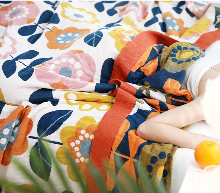 5 Layers Cotton Throw Bed Cover 100% cotton Muslin Sofa Throw Boho Decor,Flowers Double-sided Bed Throw Blanket, Housewarming gift.