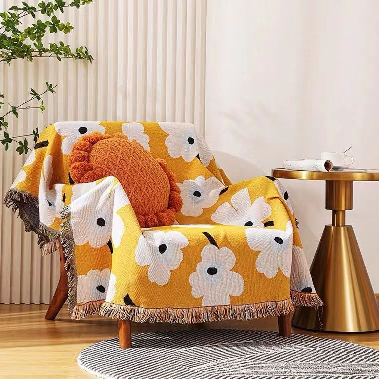 Daisy Throw Blanket sofa blanket tapestry decoration blanket,jacquard blanket sofa blanket,Cozy Nap Throw Blanket,Housewarming gift.