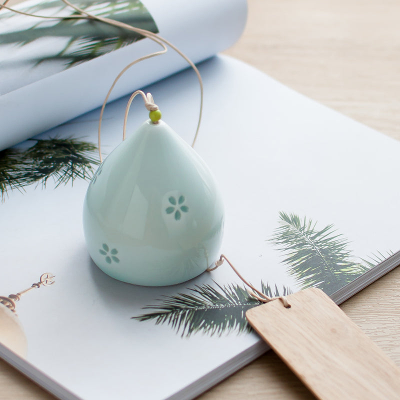 Japanese Ceramic Wind Chimes, Sakura Bell Rings, Hanging Garden Wind Chimes, Home Garden Decoration, Cyan