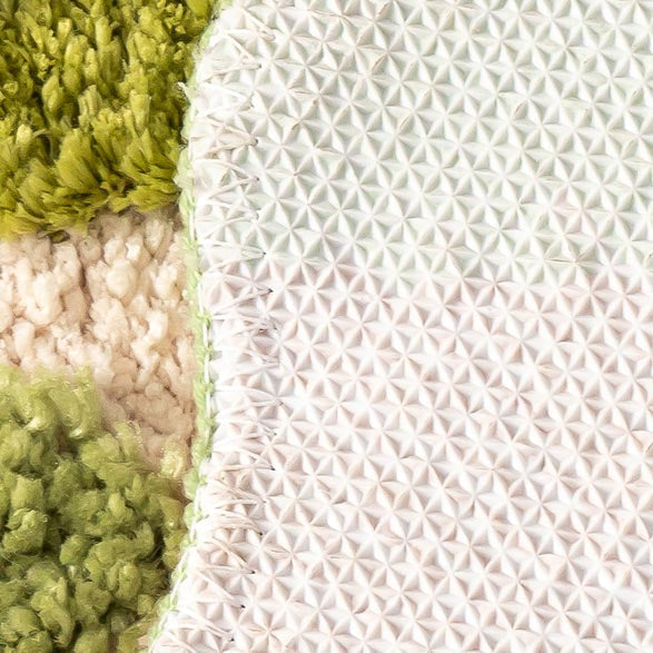 Feblilac 3D Magic Flower Garden Area Rug, 80cmX200cm, Multiple Sized Green Moss Non Slip Bedroom Rug, Floral Living Room Rugs, Green Anti Slip Area Mats, Soft Thick Bedroom Carpet, Art Mats, Best Rugs, Hot Shower Mat Non Slip