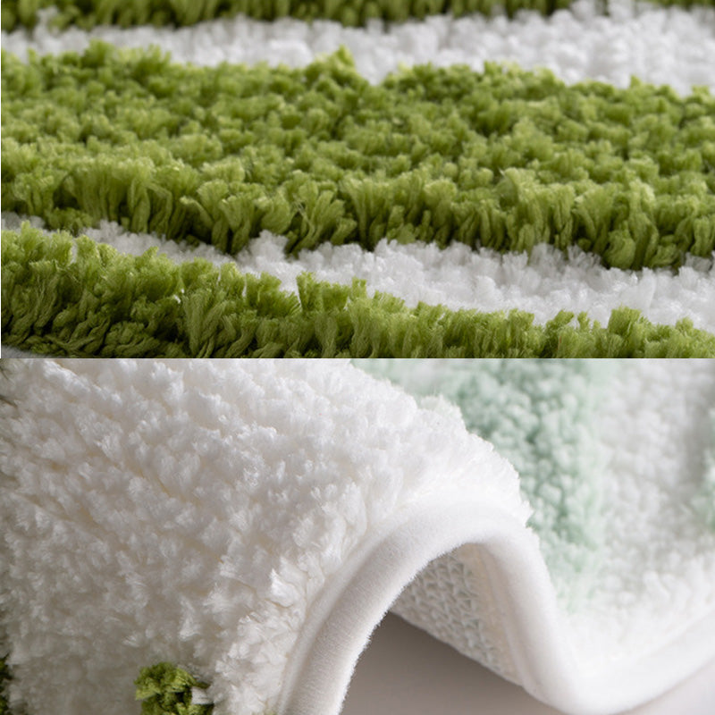 Light Green Leaves Bath Mat