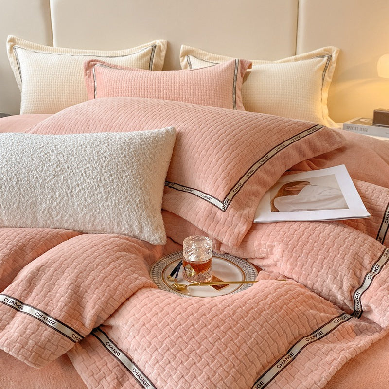 Poly Three-dimensional Braided Strip Milk Cashmere Flannel Duvet Cover Bedding Set