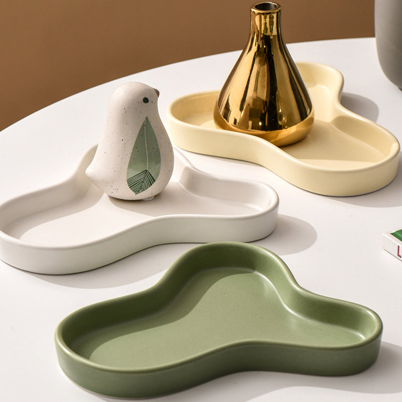 Nordic ins style irregular ceramic plate cake plate jewelry storage plate aromatherapy tray home decoration