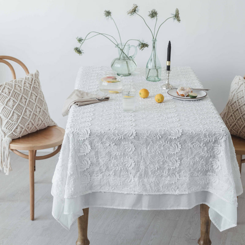 Winnie lace French tablecloth Nordic ins high-end high-end tablecloth round table cover cloth white rectangular home Lifelike three-dimensional petal shape with unique wavy lace on the side