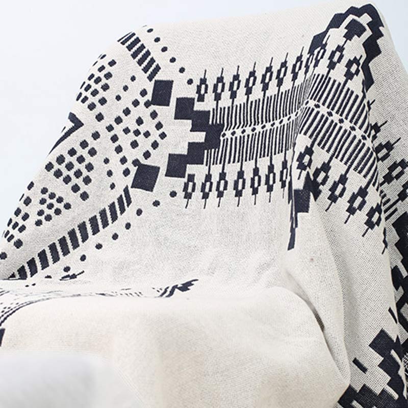 Bohemian Black & White Plaid Tassel Blanket