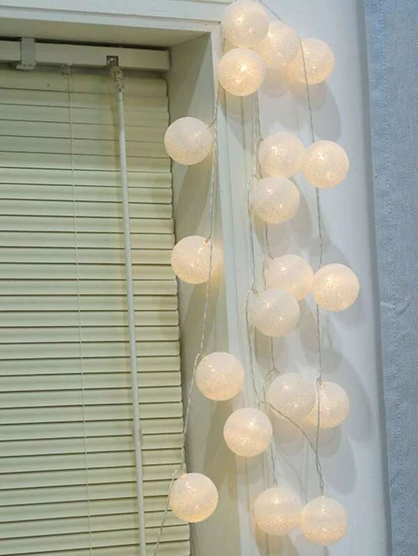String Light With 10pcs Ball Bulbs