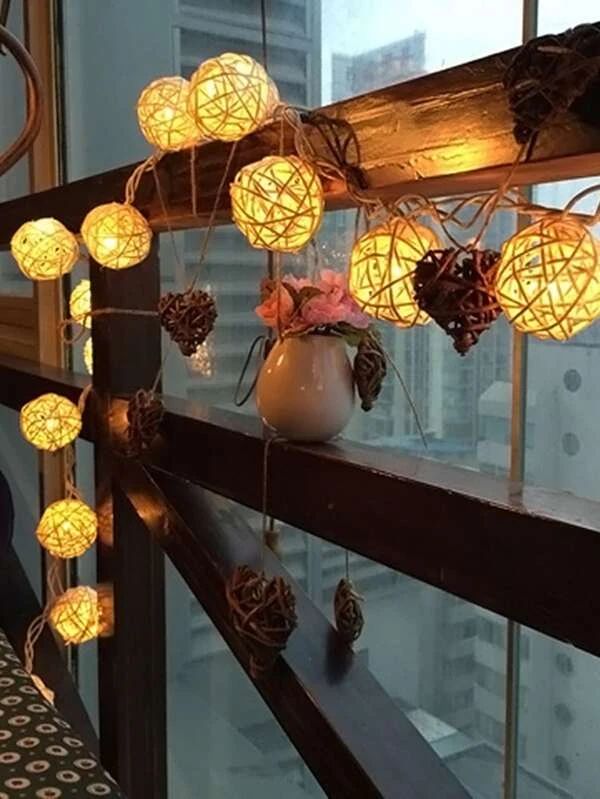 String Light With 10pcs Ball Bulb