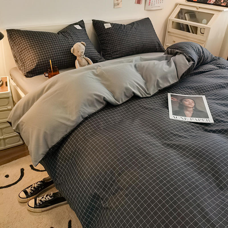 Black and White Small Grid Poly Duvet Cover Bedding Set