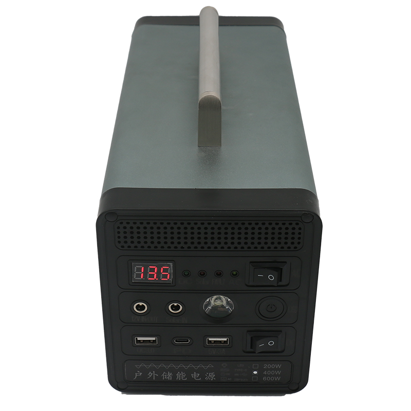 Belecome Silver Fox Portable Solar Power Station 200W/400W/600W