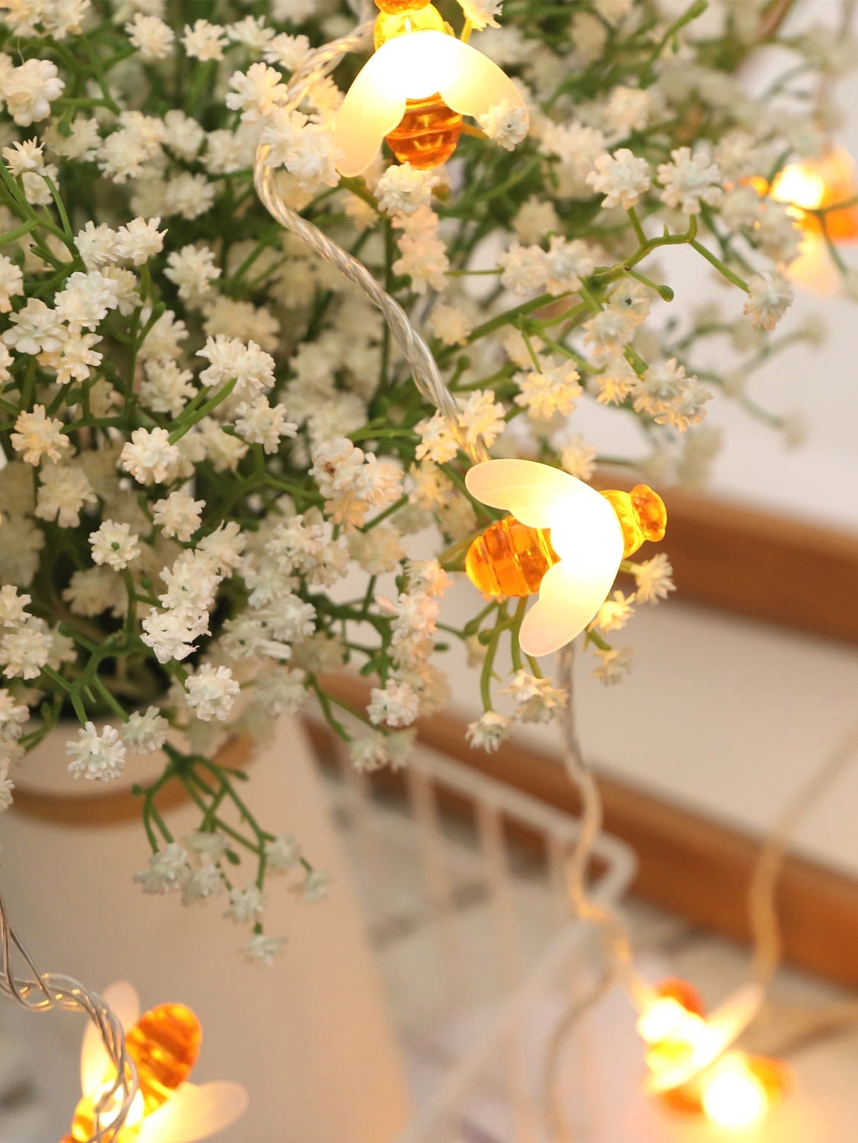 String Light with 10pcs Bee Shaped Bulb 1pc - Novelty Lighting