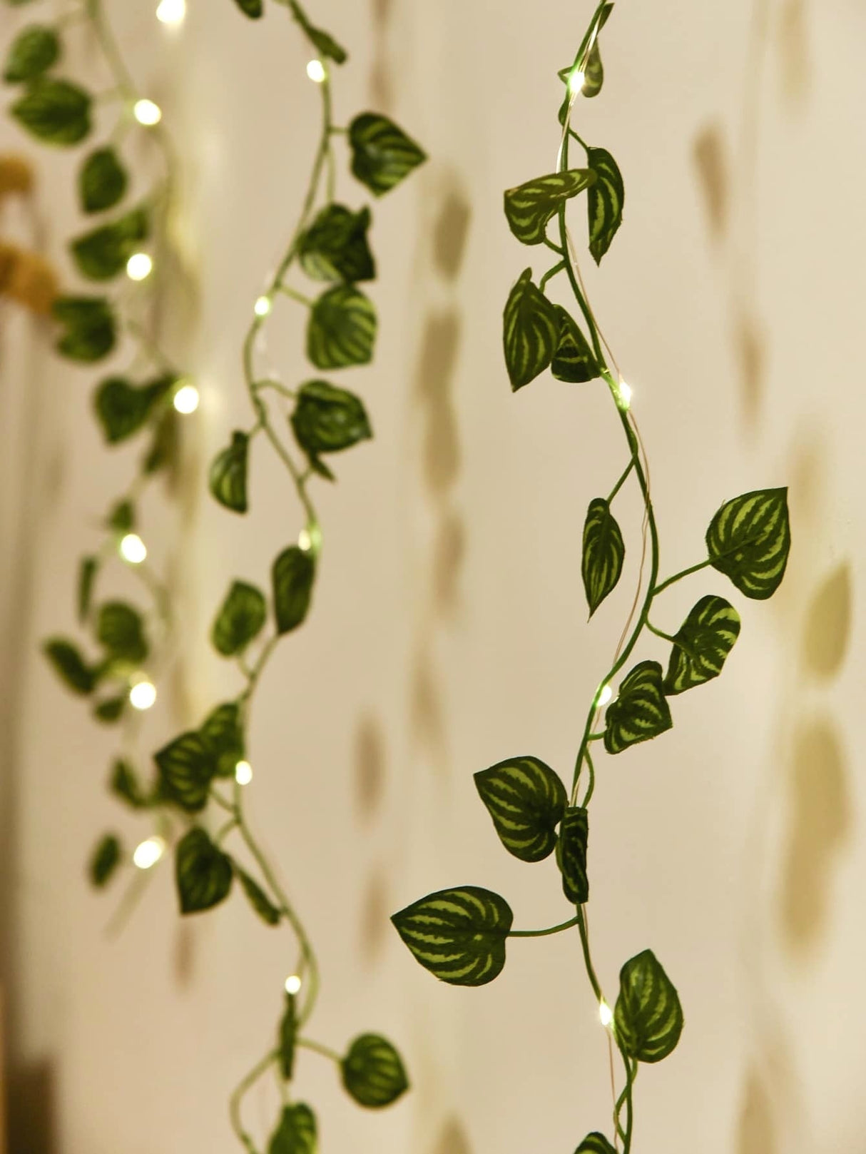 Artificial Vine String Light with 20pcs Bulb 1pc - Novelty Lighting