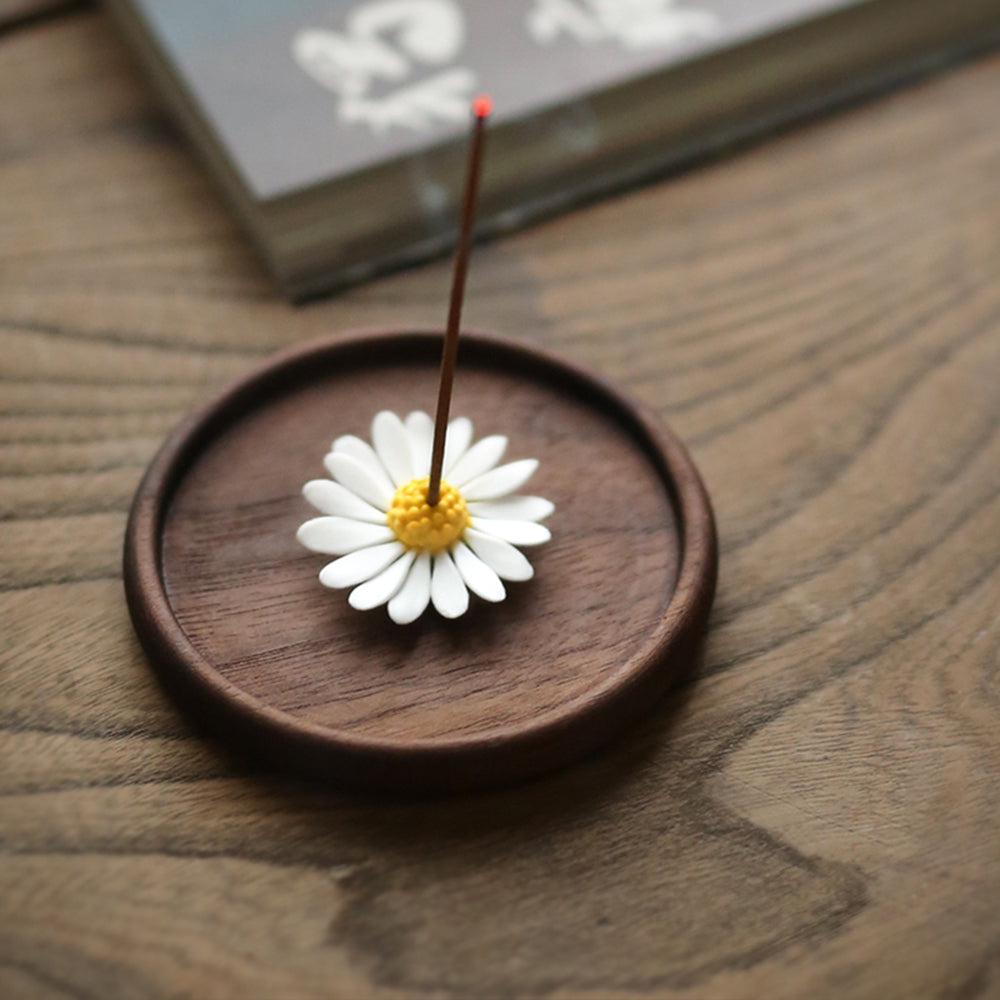 Ceramic Incense Burner, Daisy Incense Holder, Art Flower Design, Aromatherapy, Yoga Incense Burner, Small Incense seat