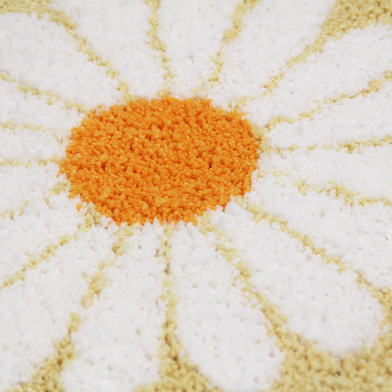 Feblilac Cute Daisy Bath Mat, Yellow Floral Bathroom Rug, 16"x24"