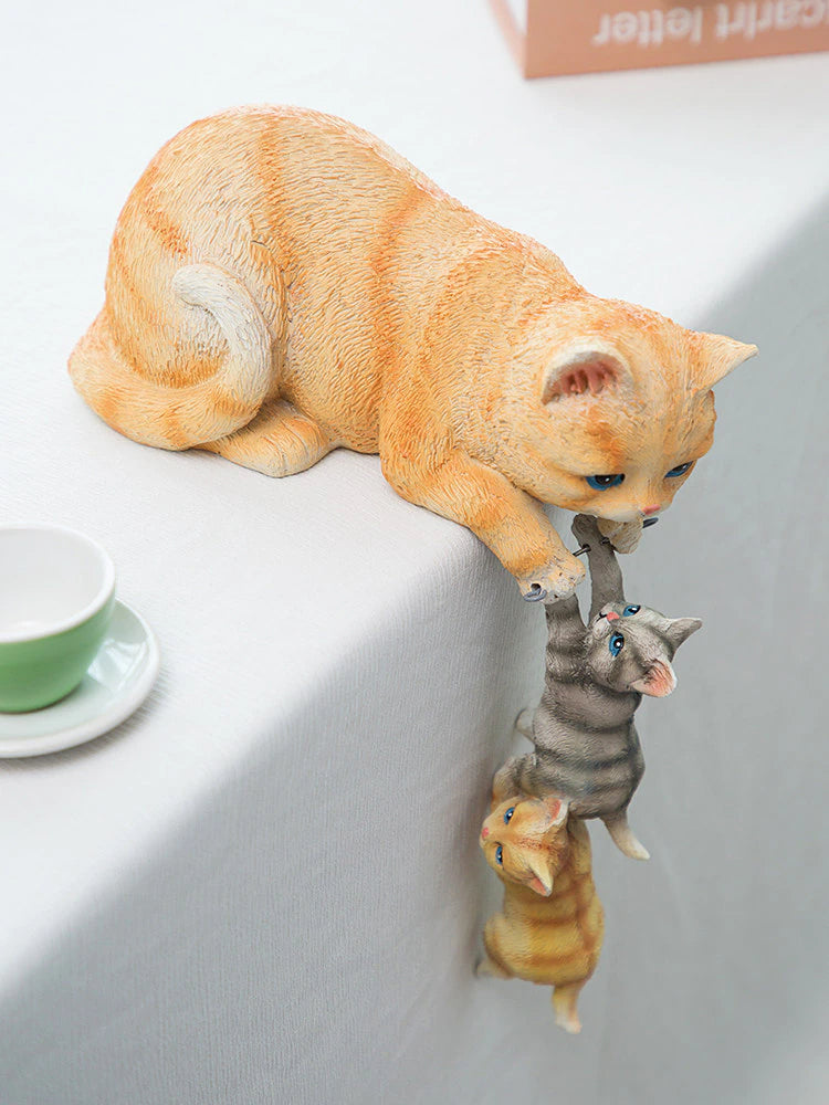Cute Cat Sculpture
