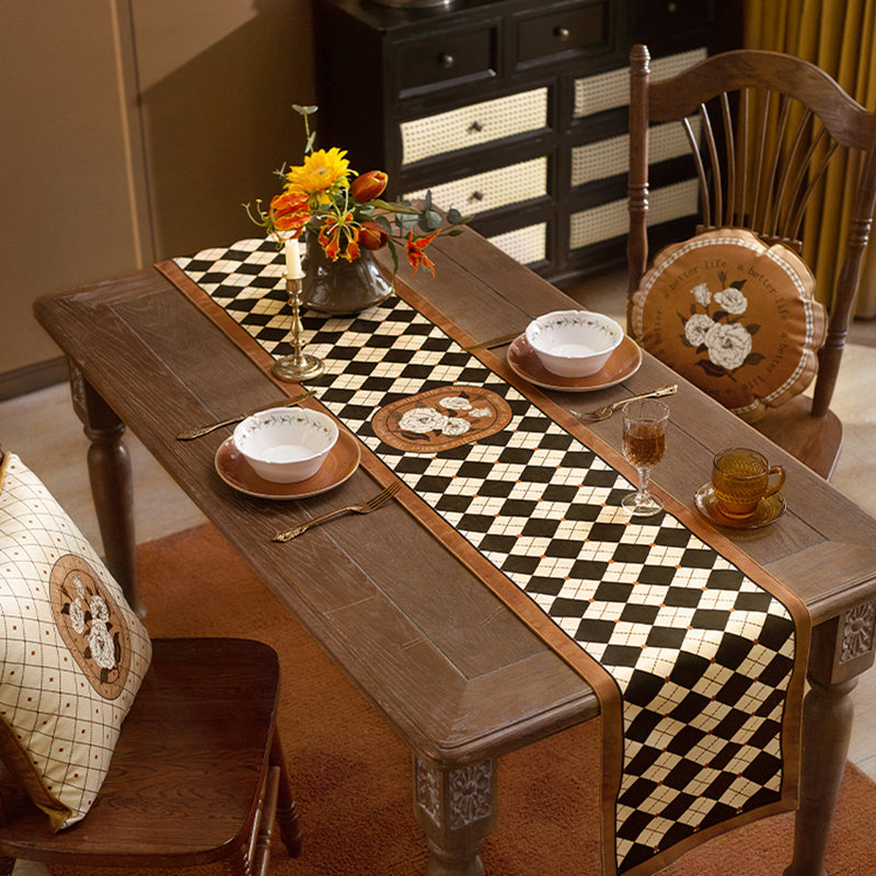 Hazel retro table flag American checkerboard dining table long strip decorative cloth high-quality tablecloth light luxury bunk bed flag