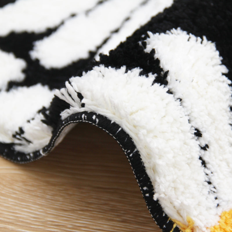 Feblilac Cute Daisy Bath Mat, Black/Purple/Red/Yellow/Green Floral Bathroom Rug, 16"x24" Soft Plush Water-Absorbent, Anti Slip Toilet Mat, Soft Thick Bathroom Carpet, Art Bathroom Mats, Best Bath Rugs, Hot Shower Mat Non Slip, Toilet Rug