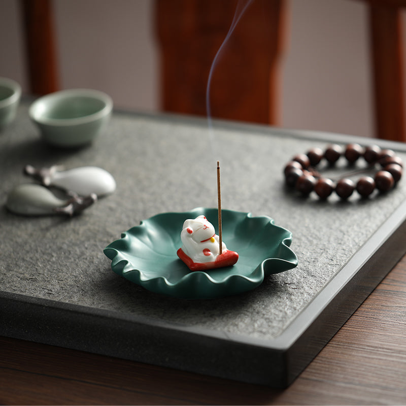 Ceramic Incense Burner, Fortune Cat Incense Holder, Cute Animal Design, Aromatherapy, Yoga Incense Burner, Small Incense seat