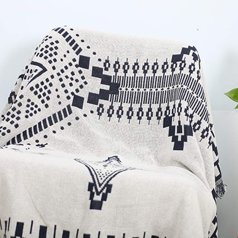 Bohemian Black & White Plaid Tassel Blanket