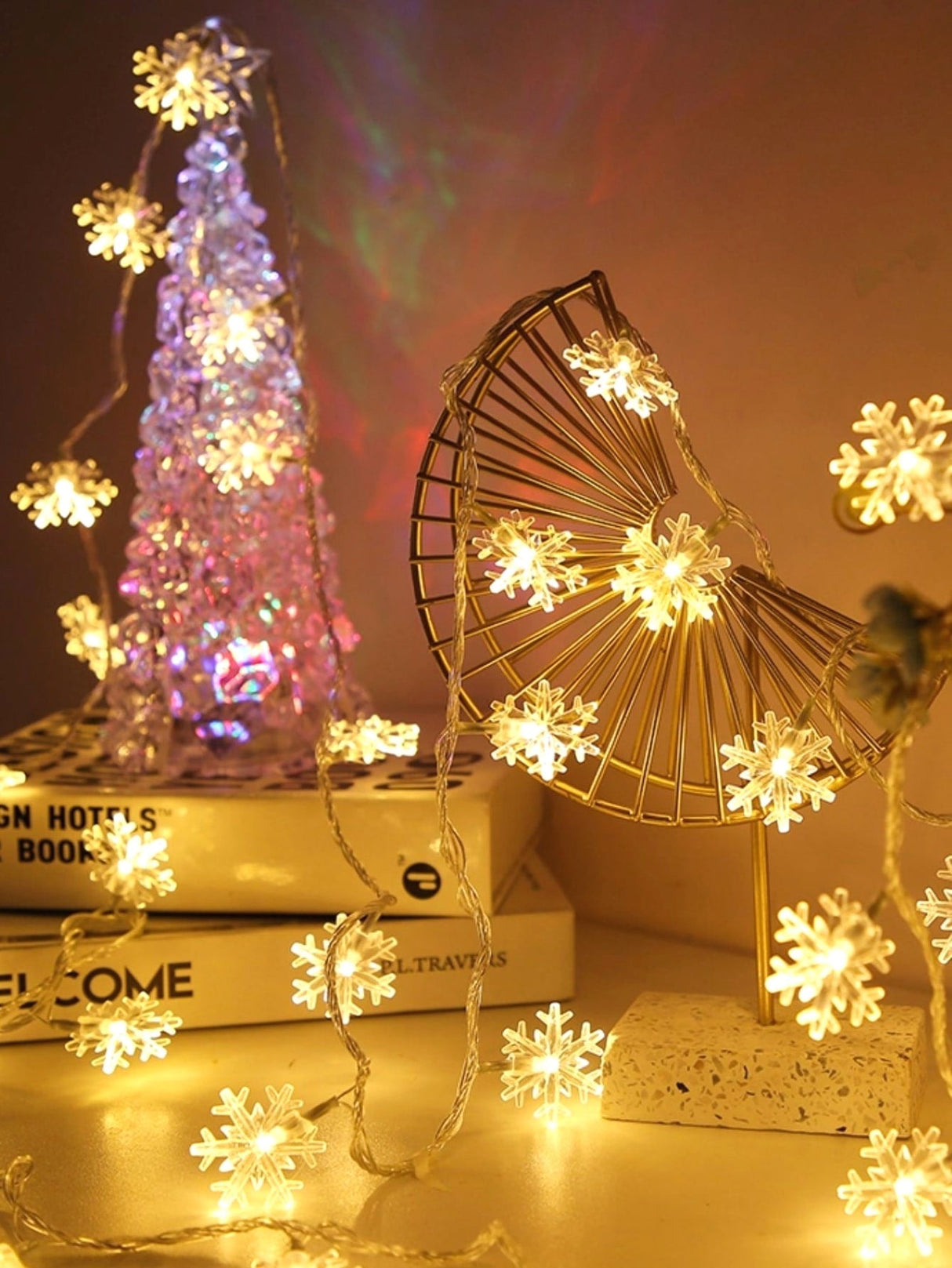 Christmas String Light with 20pcs Snowflake Shaped Bulb 1pc - Novelty Lighting