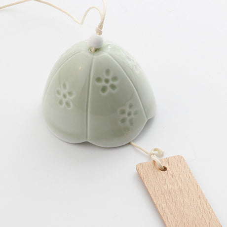 Japanese Ceramic Wind Chimes, Sakura Bell Rings, Hanging Garden Wind Chimes, Home Garden Decoration, White