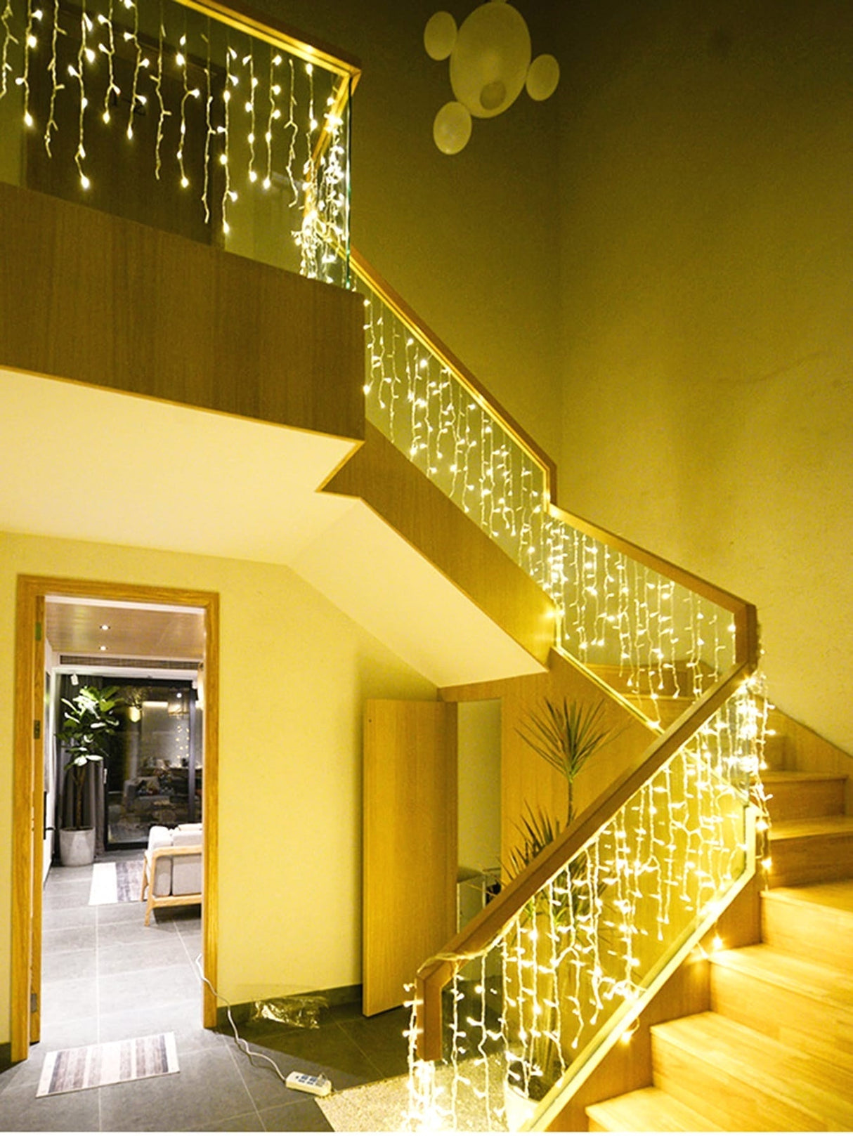 Decorative String Light with 96pcs Bulb Curtain - Novelty Lighting