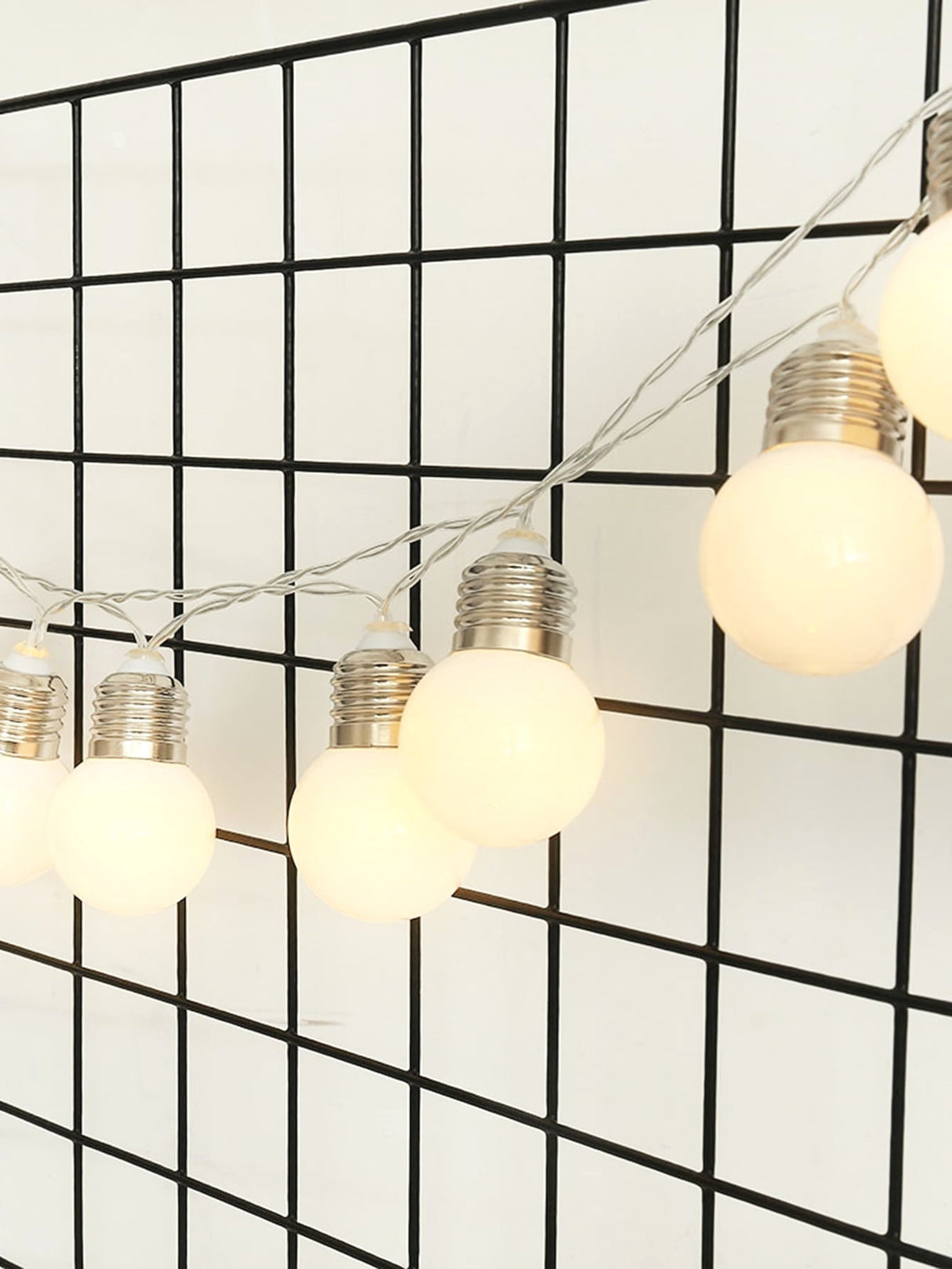 Bulb String Light 10pcs - Novelty Lighting