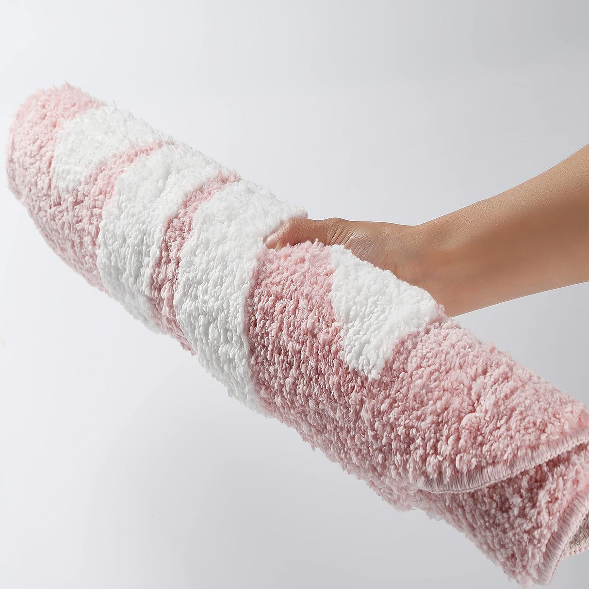 Cute Bath Mat,Pink Flower Rug,Water Absorption Non Slip Mat,Soft Machine Wash Rug Mat for Bedroom Kitchen Bathroom Toilet Floors 25.6 x 25.6 Inches (Pink)
