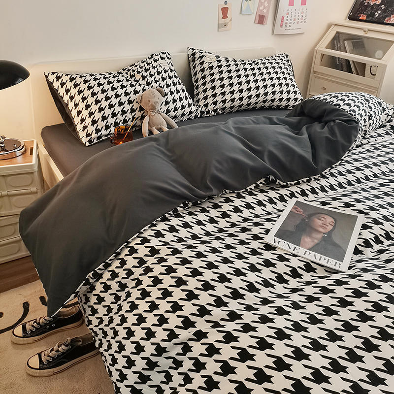 Swallow Gird Poly Duvet Cover Bedding Set