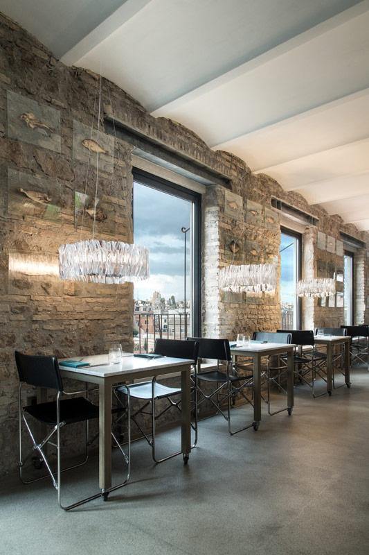 Accordeon Chandeliers