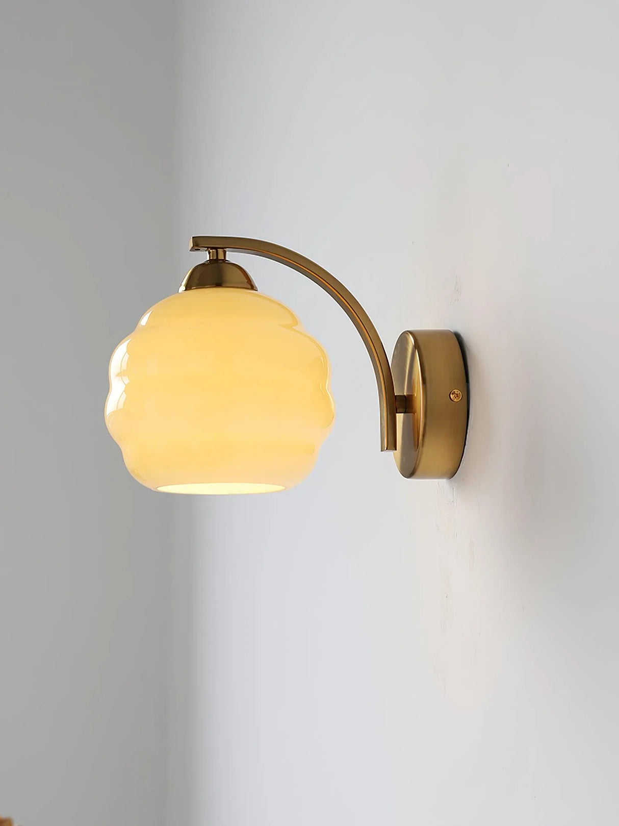 Cloud Type Retro Wall Lamp