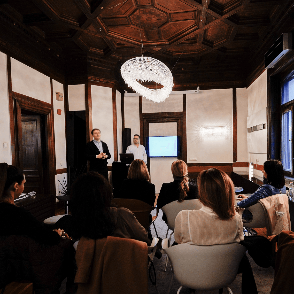 Artica Crystal Chandelier