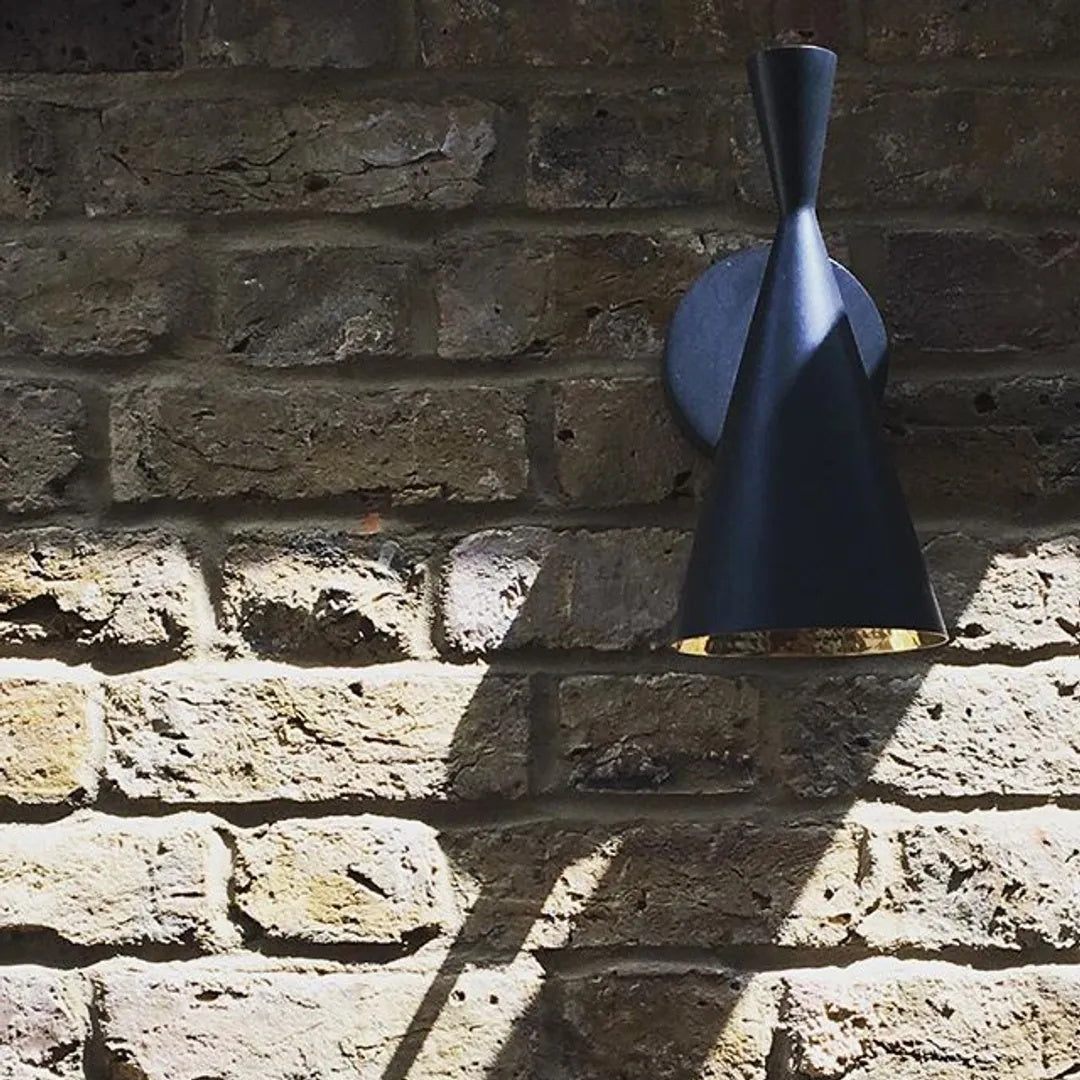 Beat Wall Light