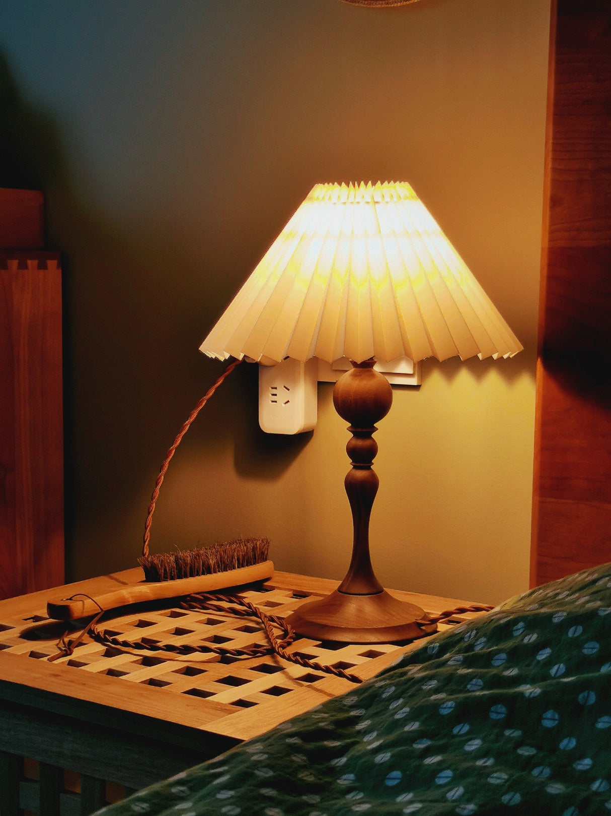Bellini Wooden Turned Table Lamp