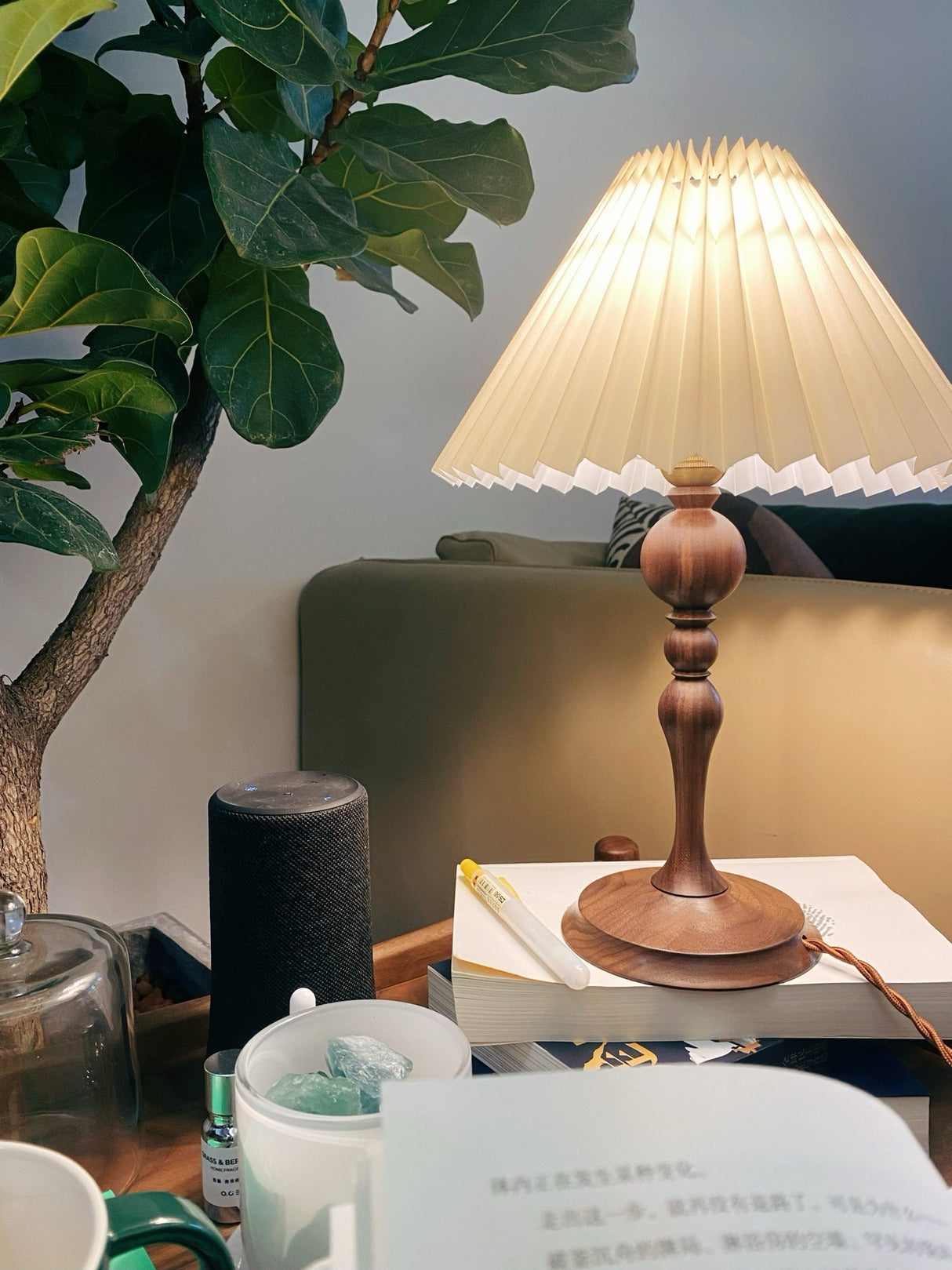Bellini Wooden Turned Table Lamp
