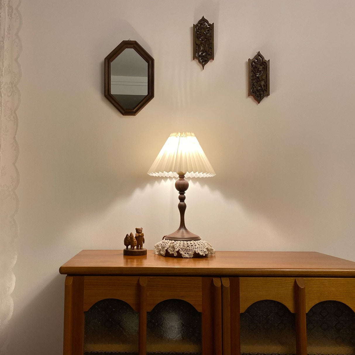 Bellini Wooden Turned Table Lamp