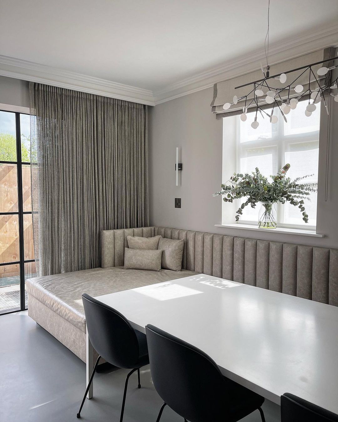 Black Heracleum Chandelier