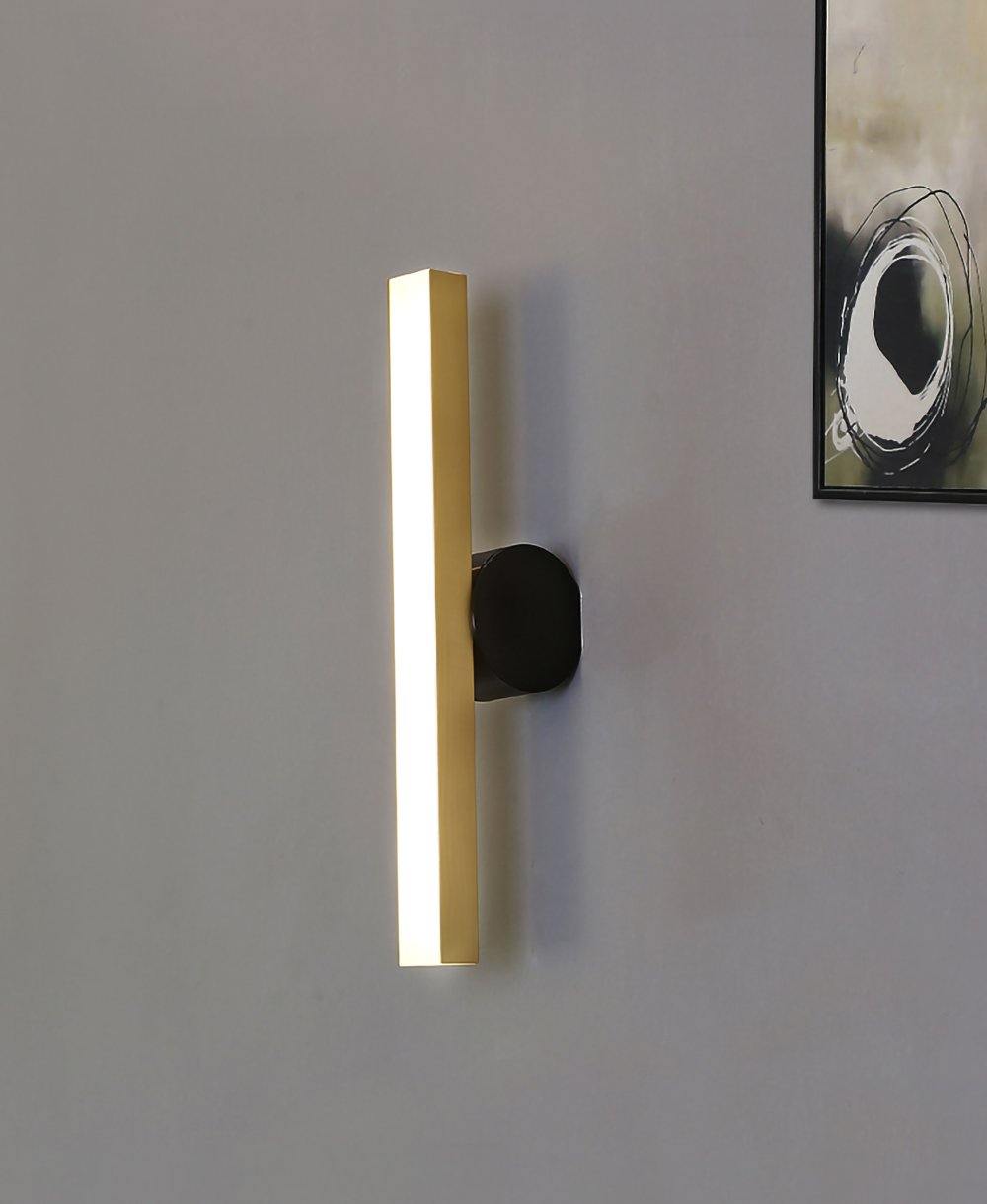 Cale Wall Lamp