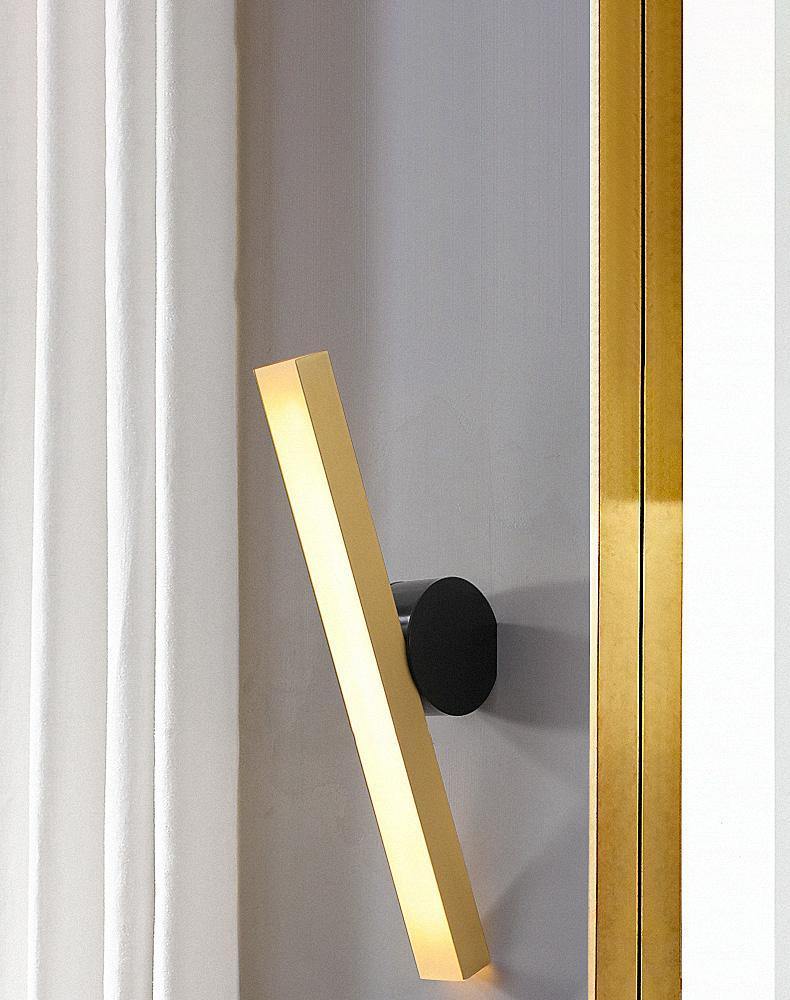 Cale Wall Lamp