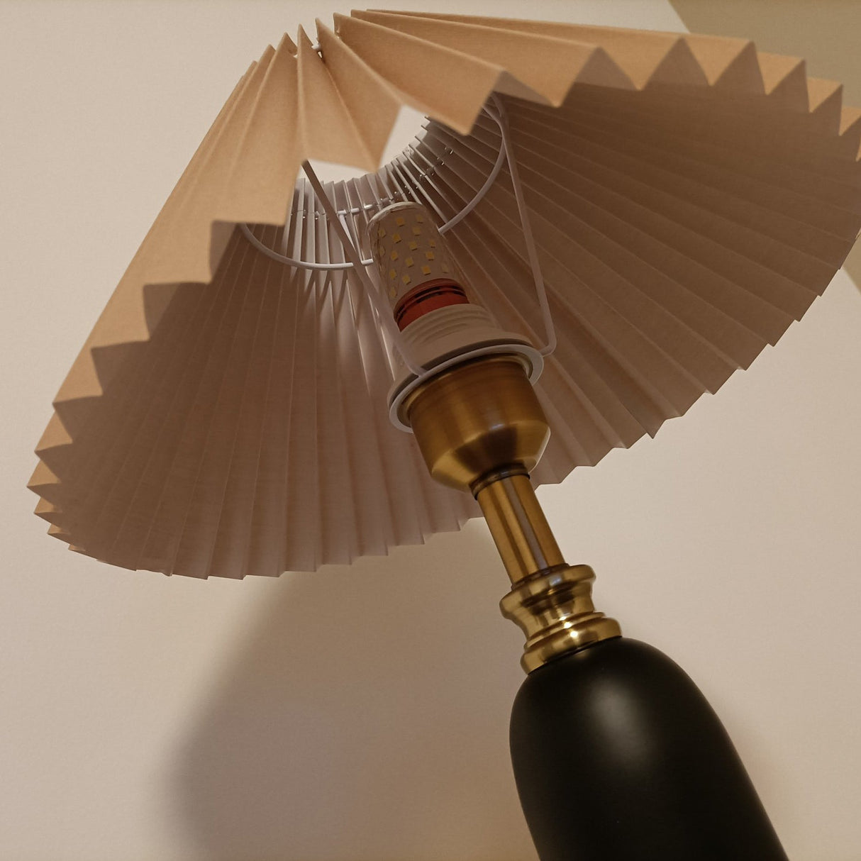 Classic Antique Table Lamp