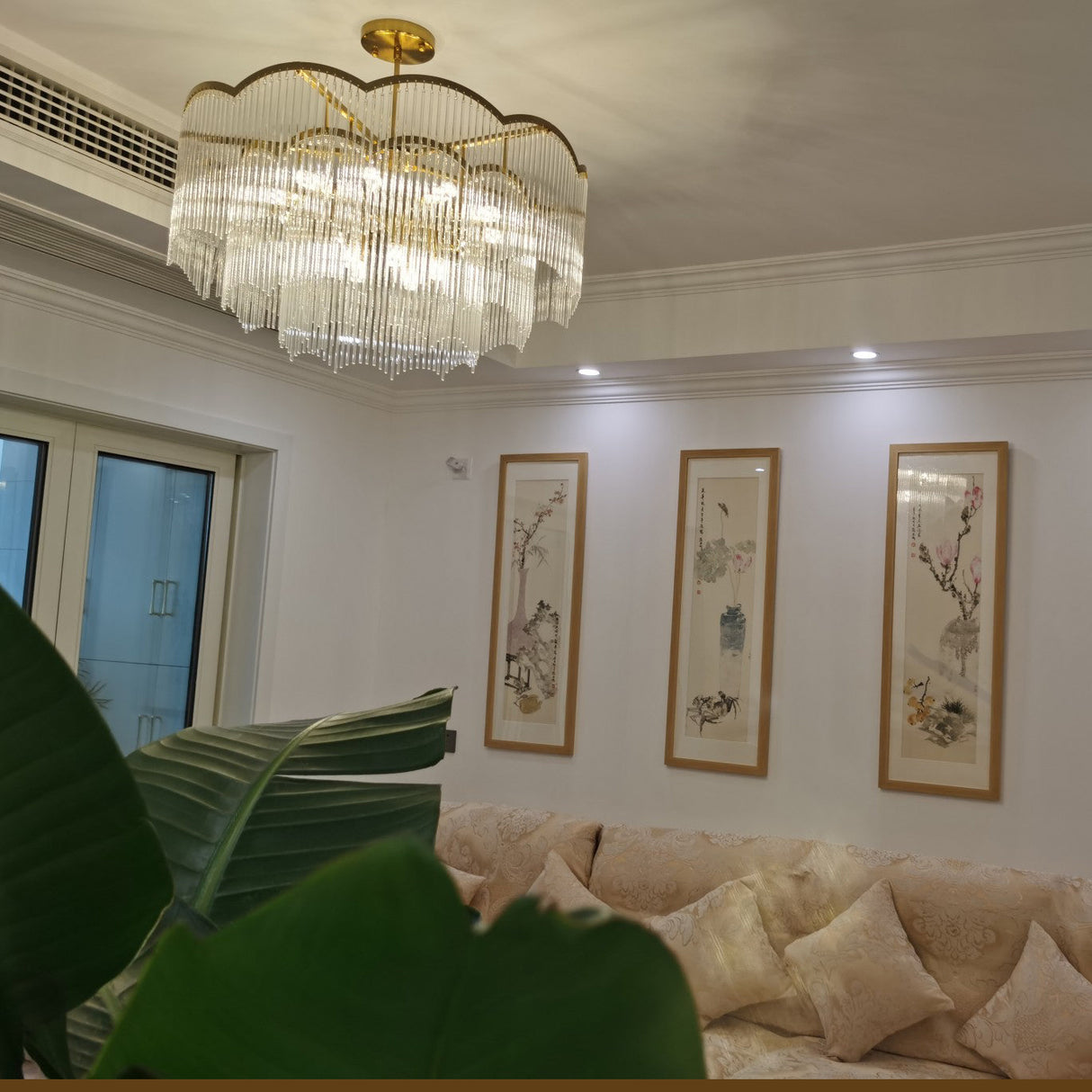 Classic Maria Theresa Light