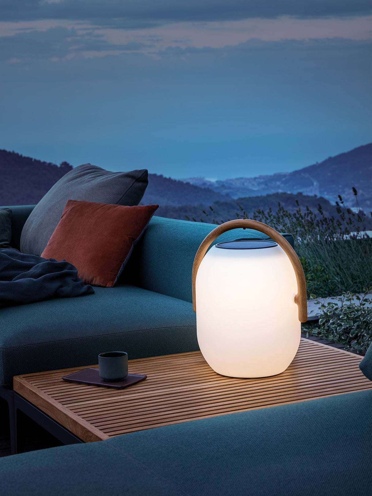 Cocoon Outdoor Table Lamp