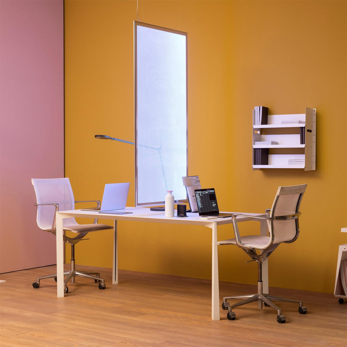 Discovery Vertical Suspension