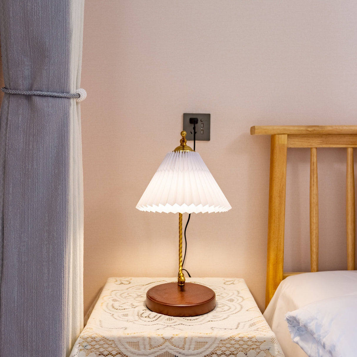 Dotty Table Lamp