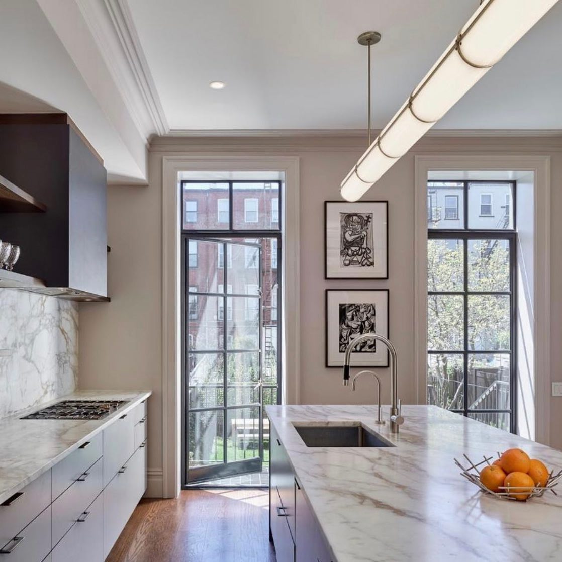 Endless Straight Pendant Light