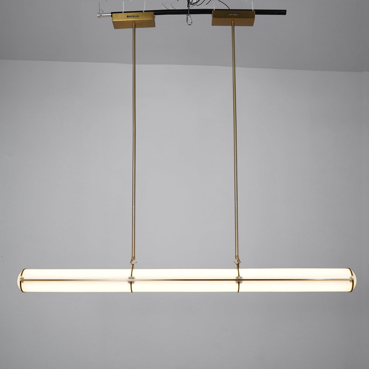 Endless Straight Pendant Light