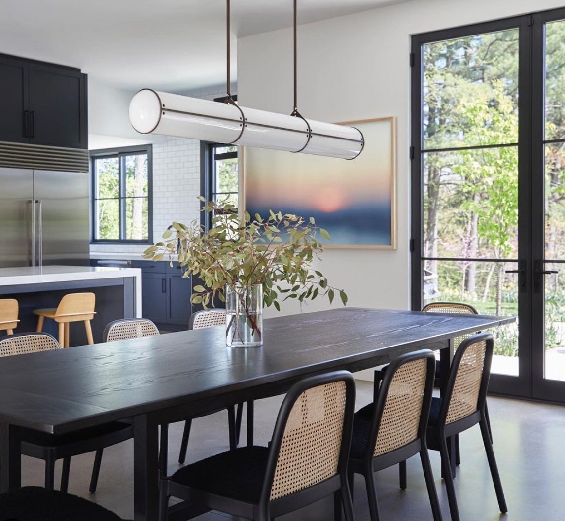 Endless Straight Pendant Light